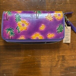 NWT Handmade in Hawaii Purple and Yellow Floral Clutch with Tropical Design